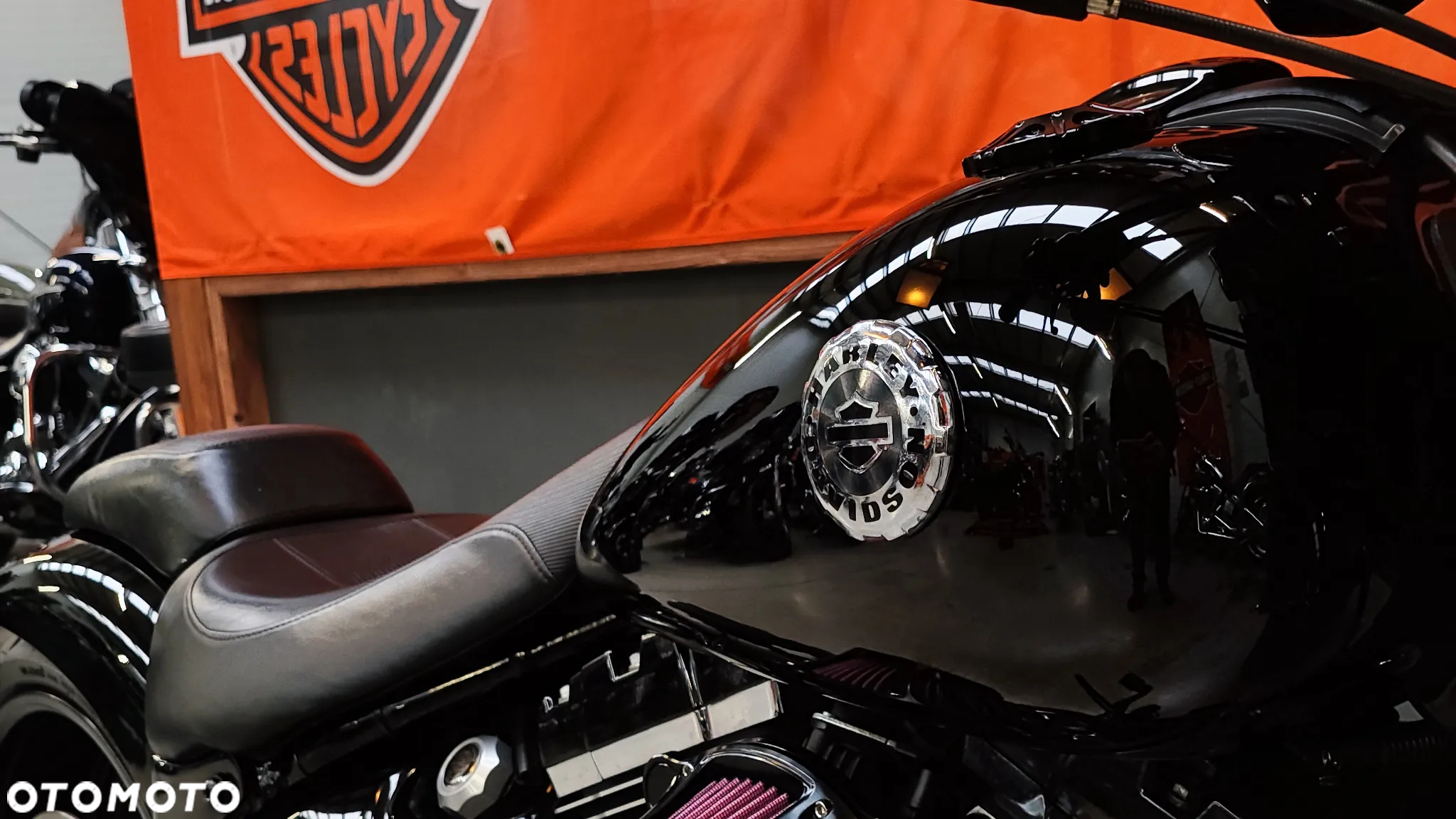 Harley-Davidson FXSB Breakout - 29