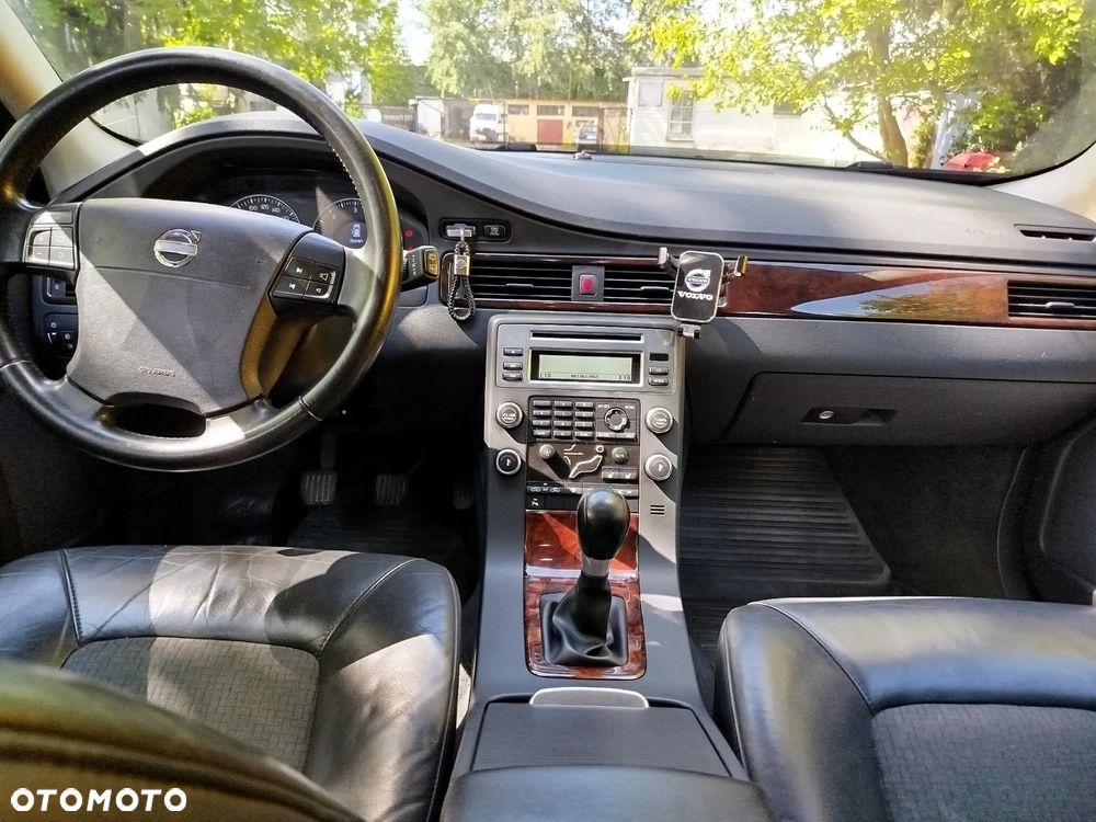 Volvo V70 2.0D Momentum - 10