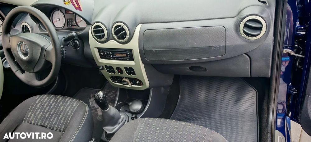 Dacia Logan 1.6 MPI Laureate - 6