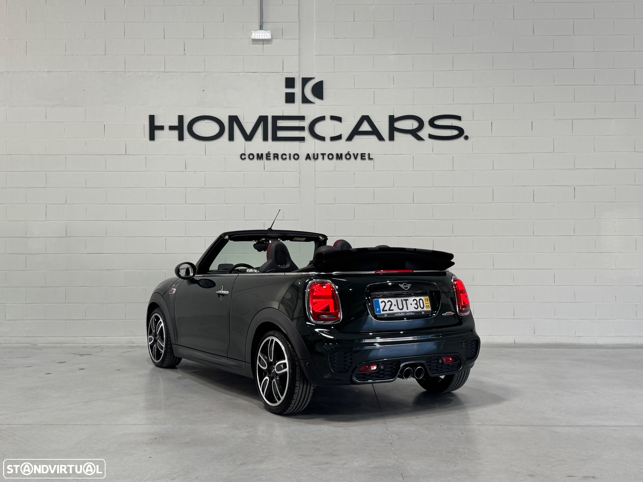 MINI Cabrio John Cooper Works - 20