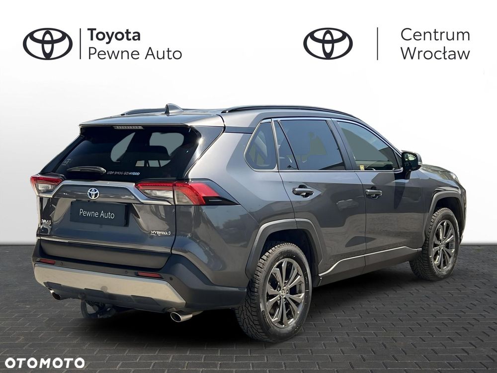 Toyota RAV4 - 5