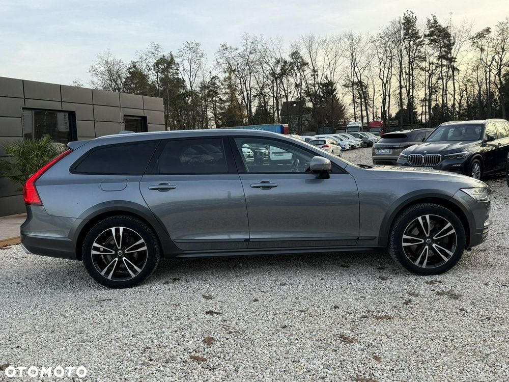 Volvo V90 Cross Country D5 SCR AWD Pro - 3