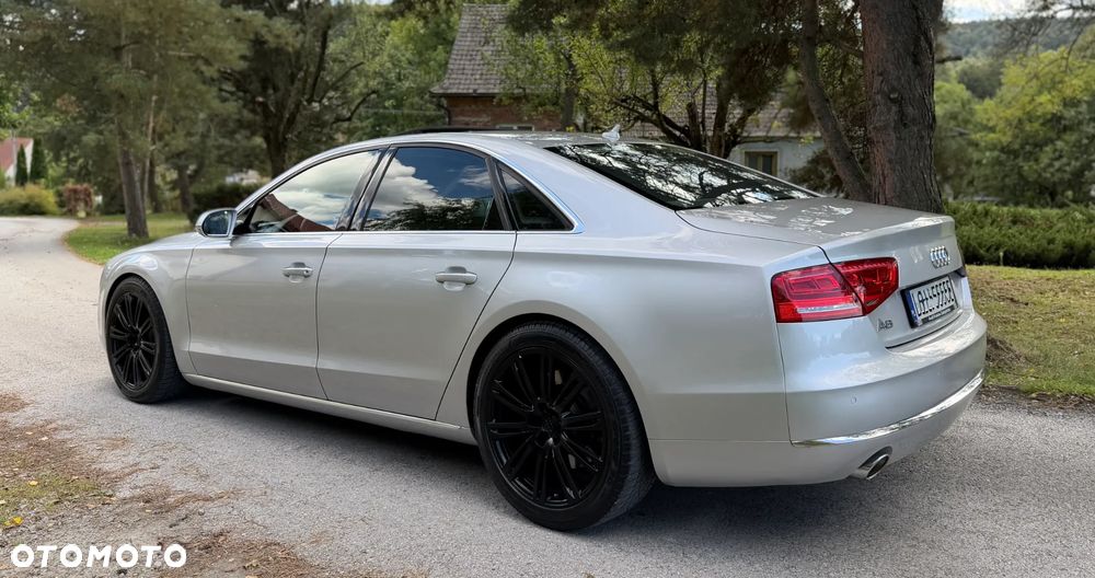 Audi A8 4.2 TDI Quattro - 11
