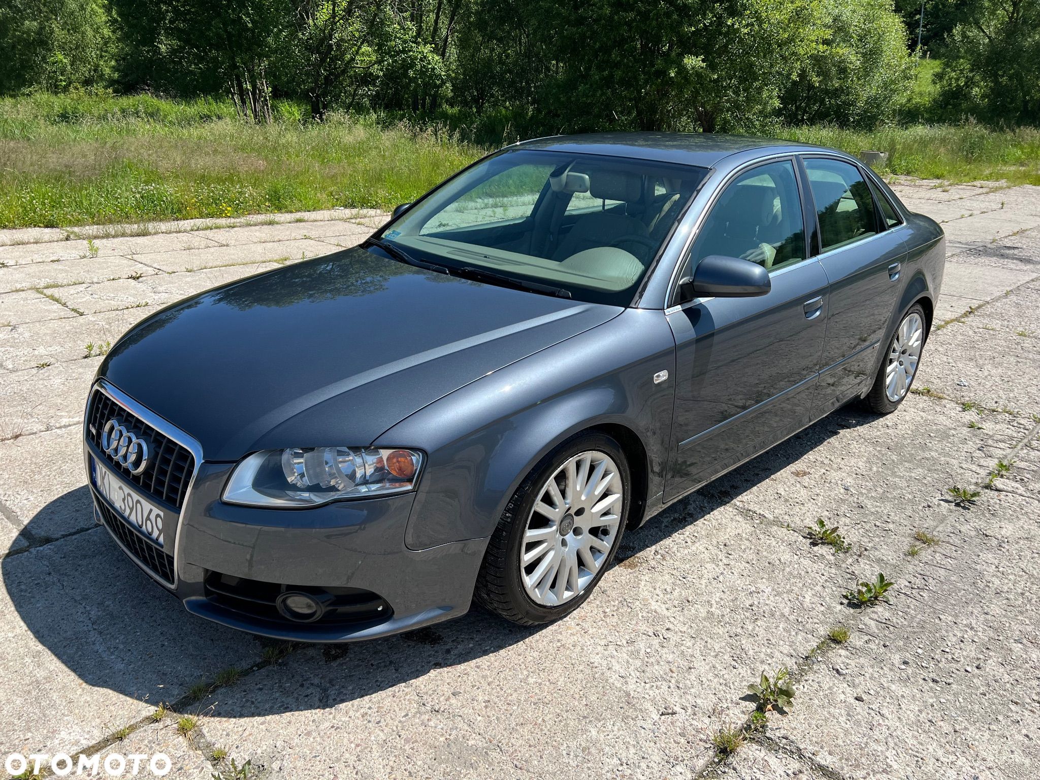 Audi A4 Avant 2.0 TDI - 1