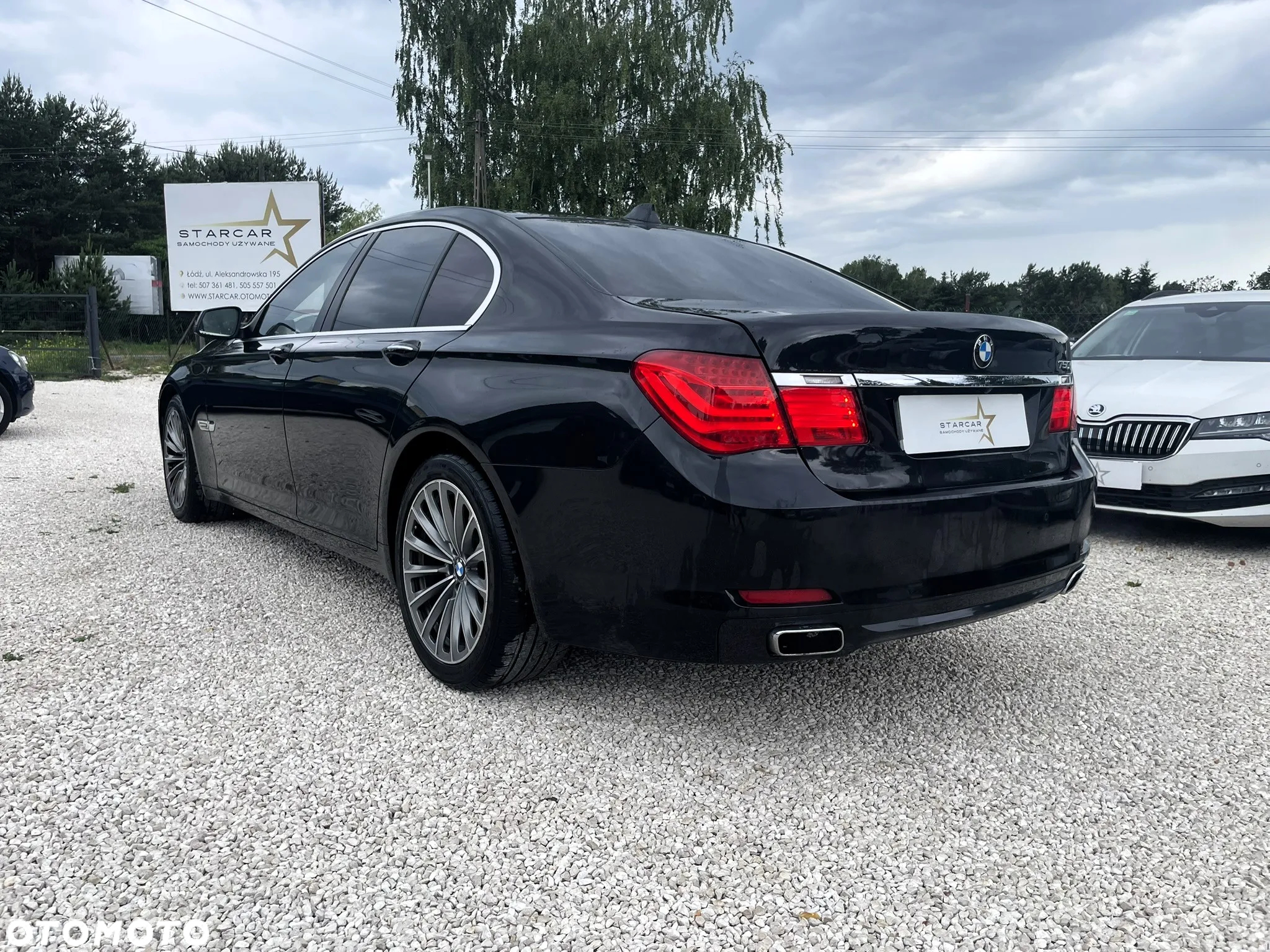 BMW Seria 7 750i - 7