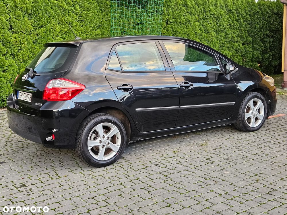Toyota Auris 2.0 D-4D - 14