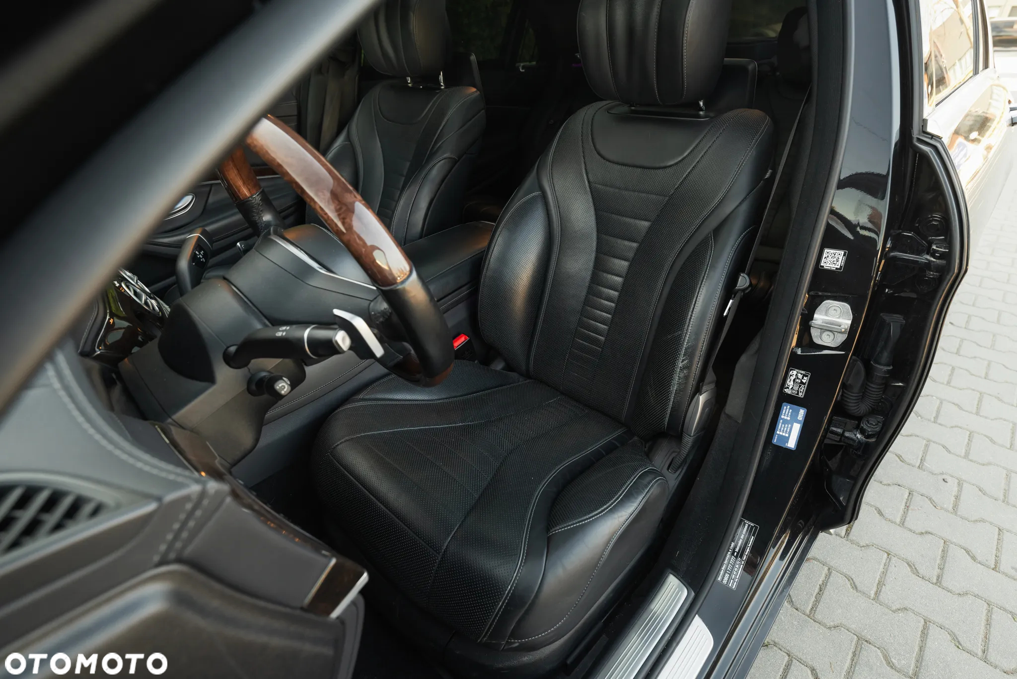 Mercedes-Benz Klasa S 400 d 4-Matic L 9G-TRONIC - 12