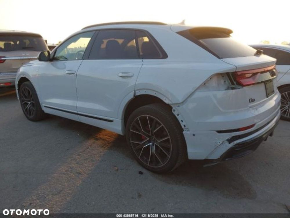 Audi Q8 - 4