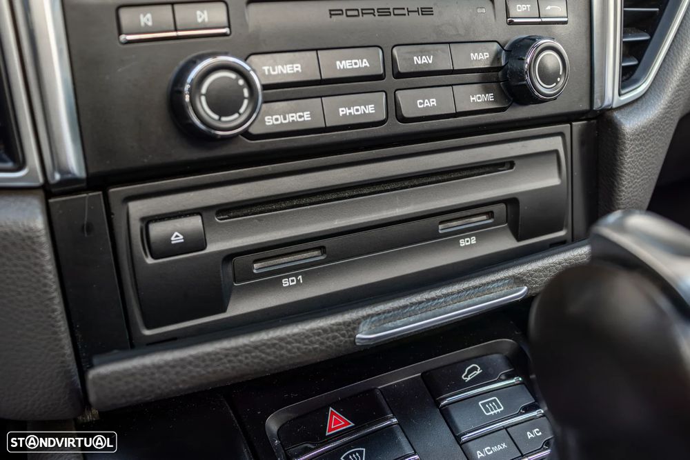 Porsche Macan S - 29
