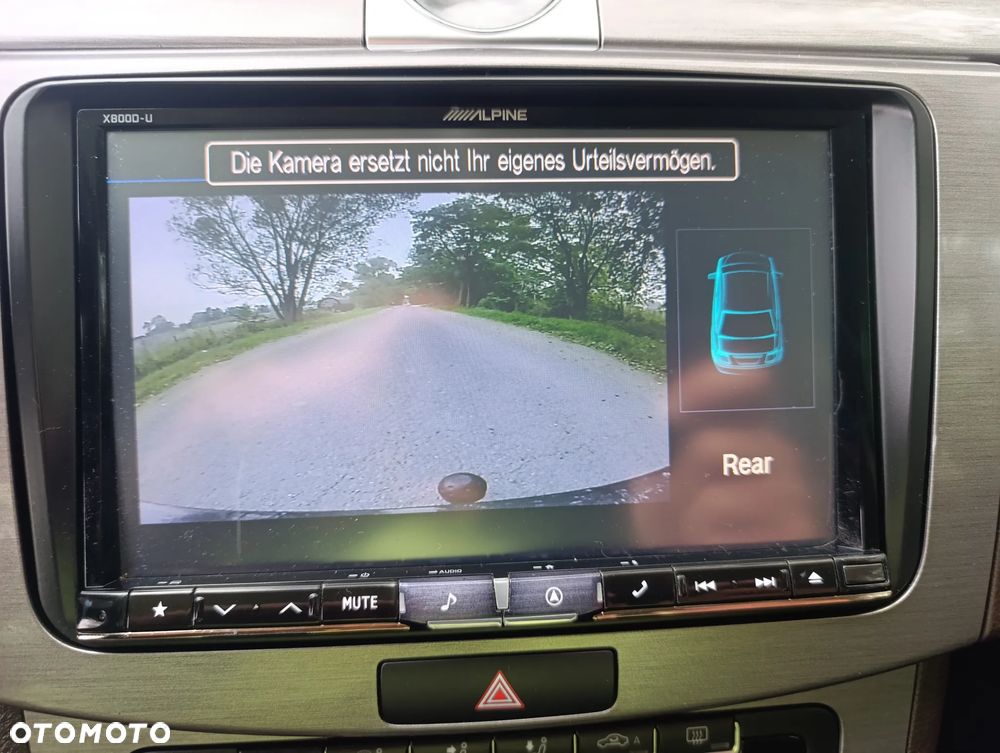 Volkswagen Passat - 26