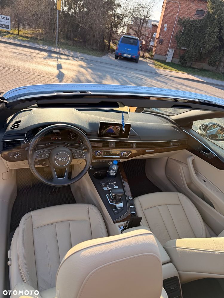 Audi A5 Cabrio - 12