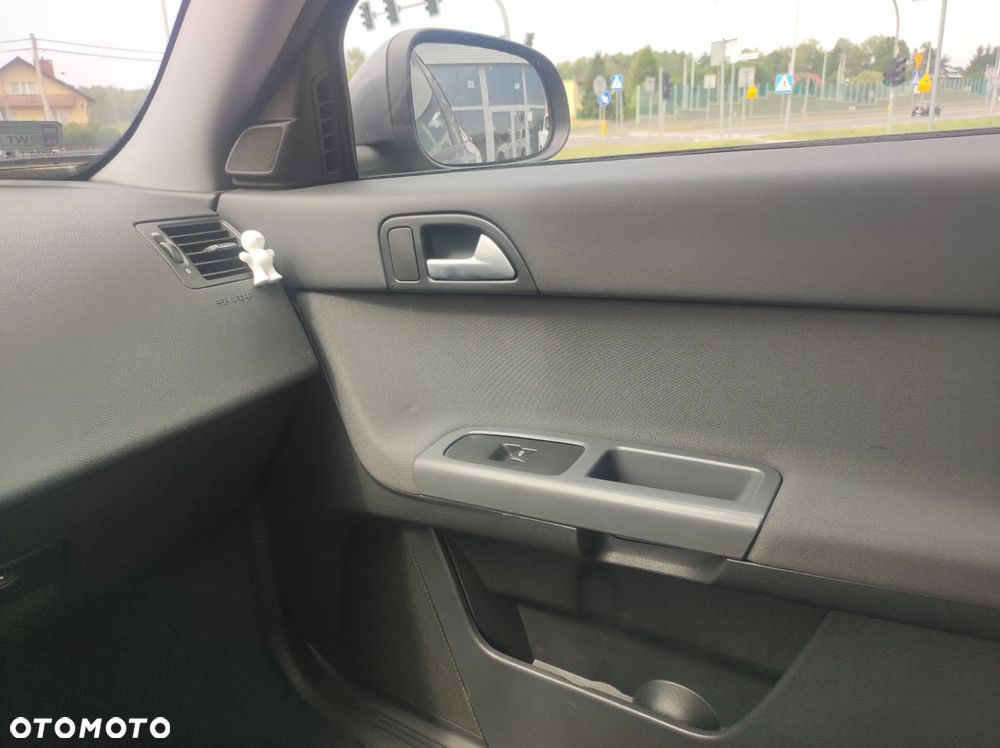 Volvo V50 - 18