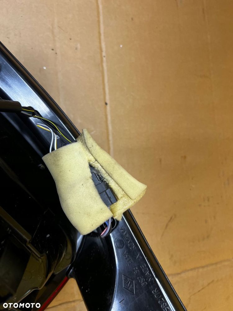 KOMPLET LAMPY LAMPA TYŁ TYLNE LEWA PRAWA DACIA DUSTER II EU - 14