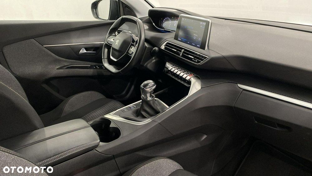 Peugeot 5008 - 14