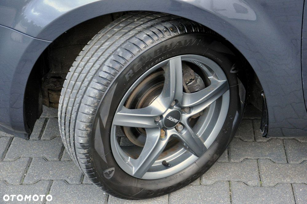 Kia Ceed 1.4 CVVT SW EX - 13