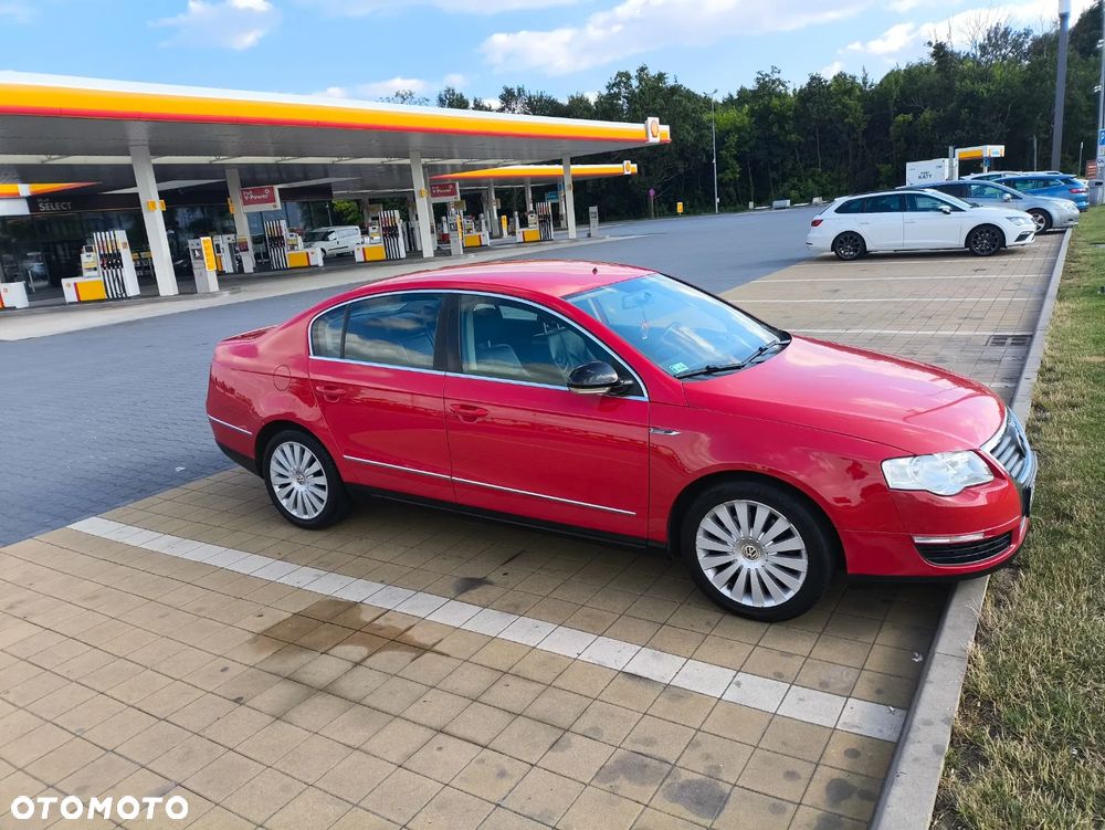 Volkswagen Passat 2.0 TDI BlueMotion Technology Highline - 4