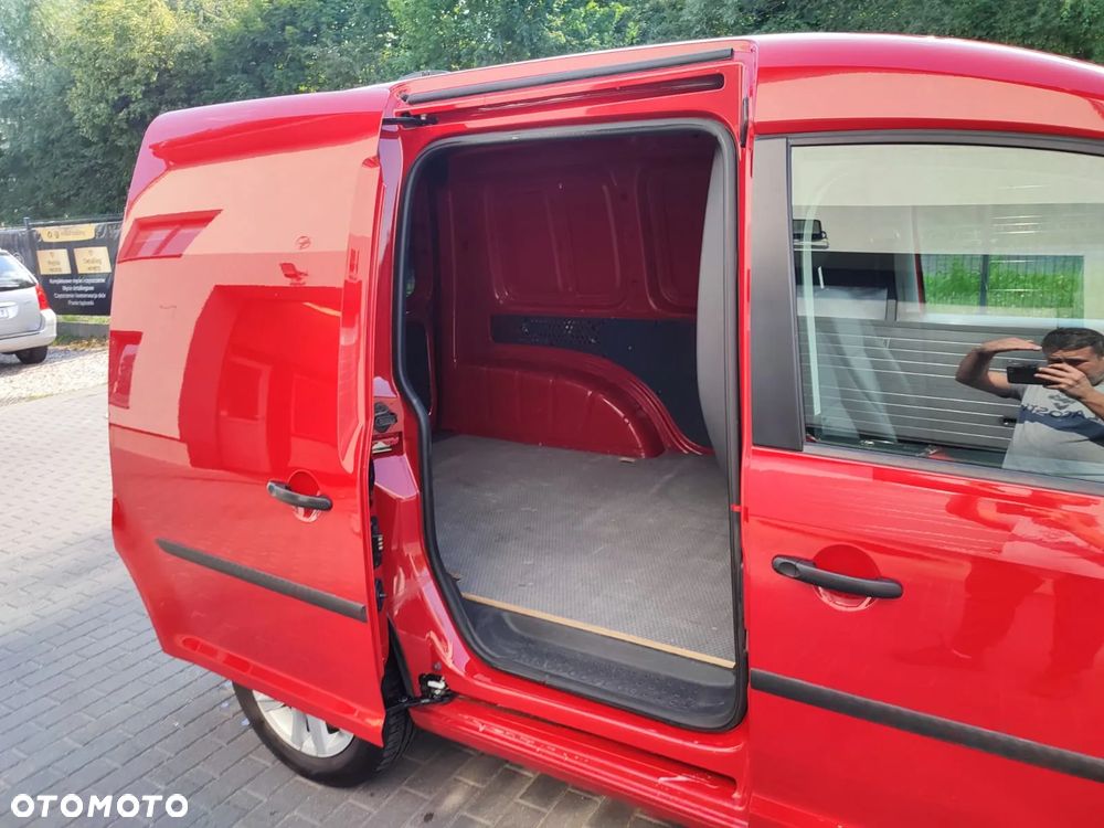 Volkswagen CADDY - 12