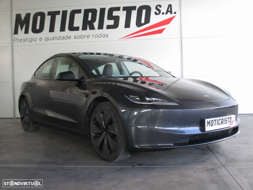 Tesla Model 3 Standard Range Plus RWD - 1