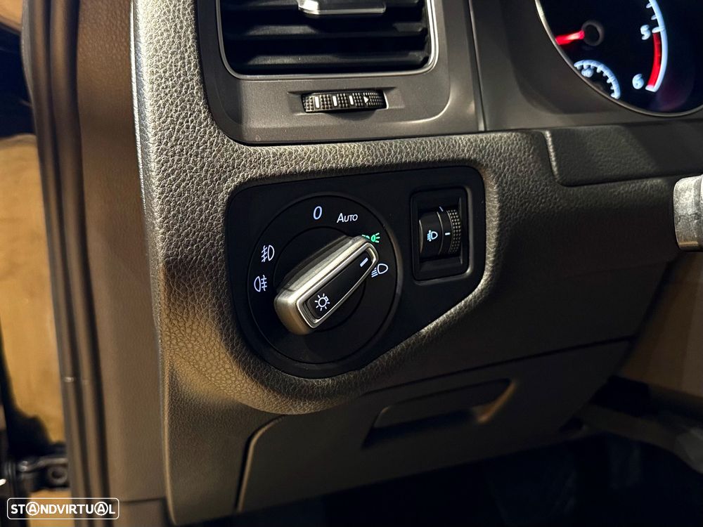 VW Golf 1.6 TDi GPS Edition DSG - 14