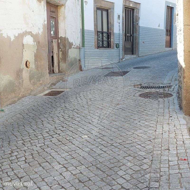 Moradia T1 para venda - Grande imagem: 4/13