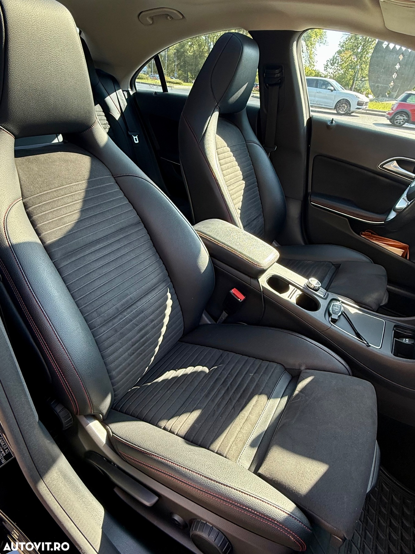 Mercedes-Benz CLA 200 7G-DCT AMG Line - 9