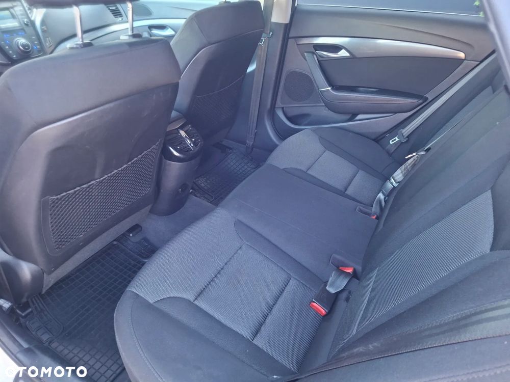 Hyundai i40 1.7 CRDi Premium DCT - 19