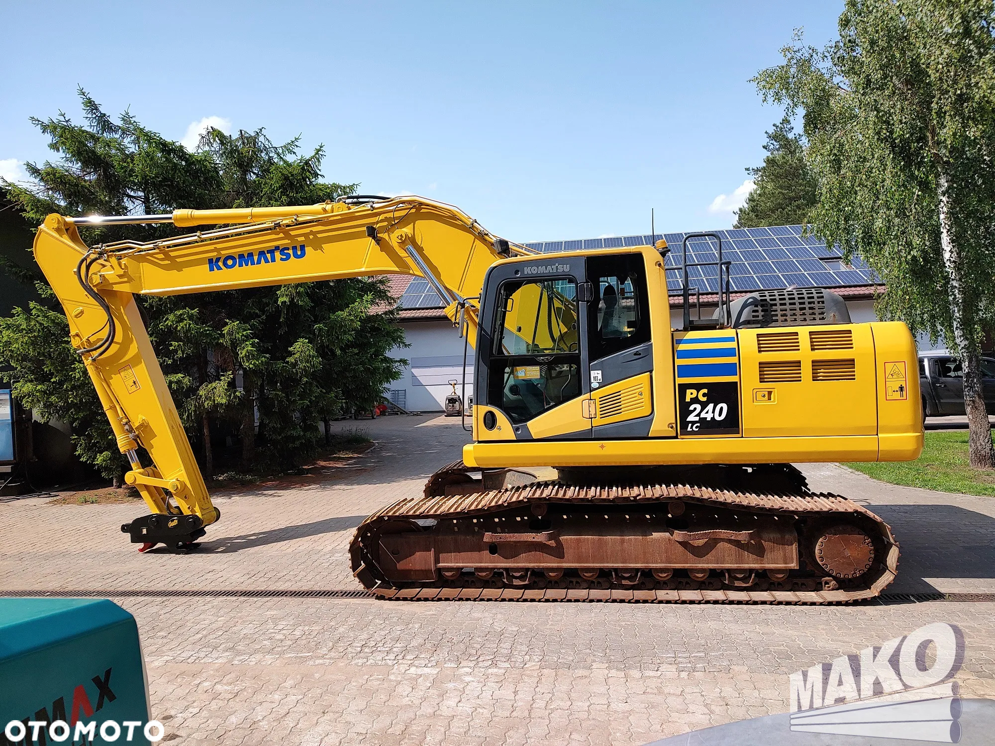Komatsu PC240 LC-10 - 4