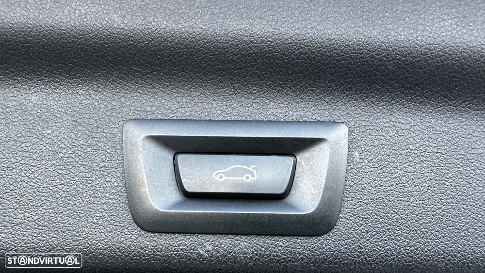 BMW X1 xDrive25e - 11