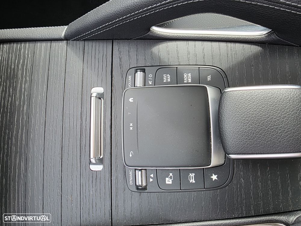 Mercedes-Benz GLE 350 de 4Matic 9G-TRONIC AMG Line - 27
