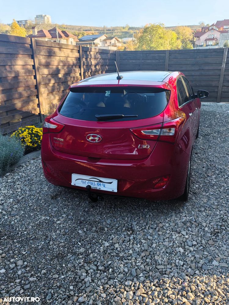 Hyundai i30 1.6 CRDI Premium - 24