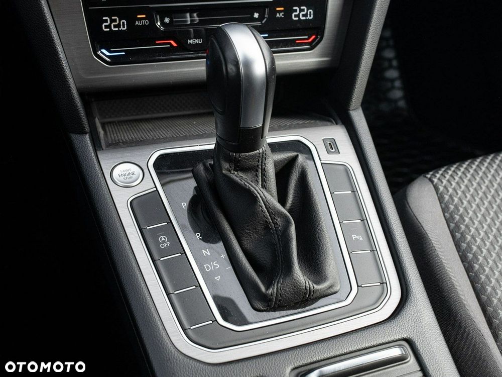 Volkswagen Passat 1.5 TSI EVO Essence DSG - 19