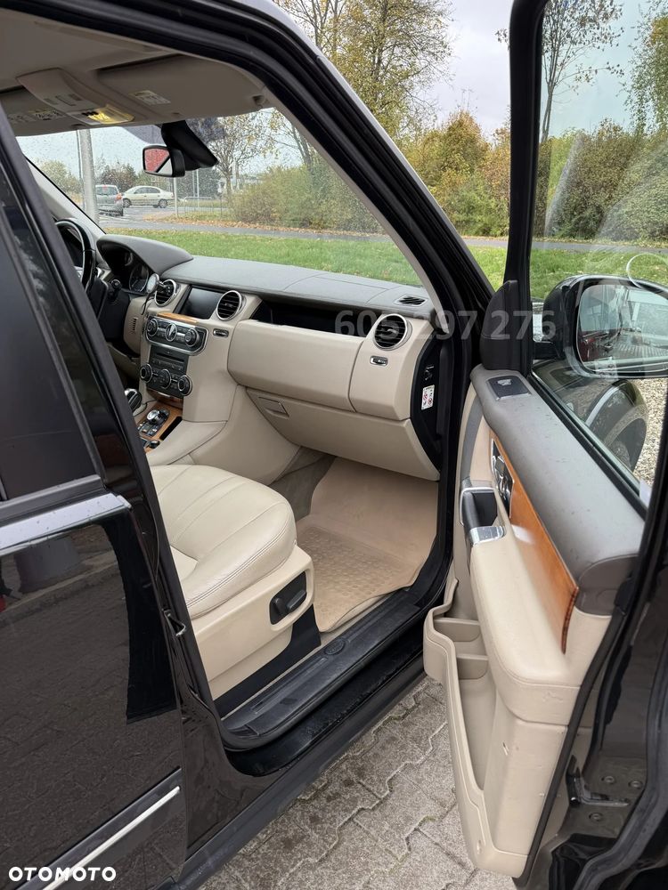 Land Rover Discovery 3.0SD V6 HSE - 13