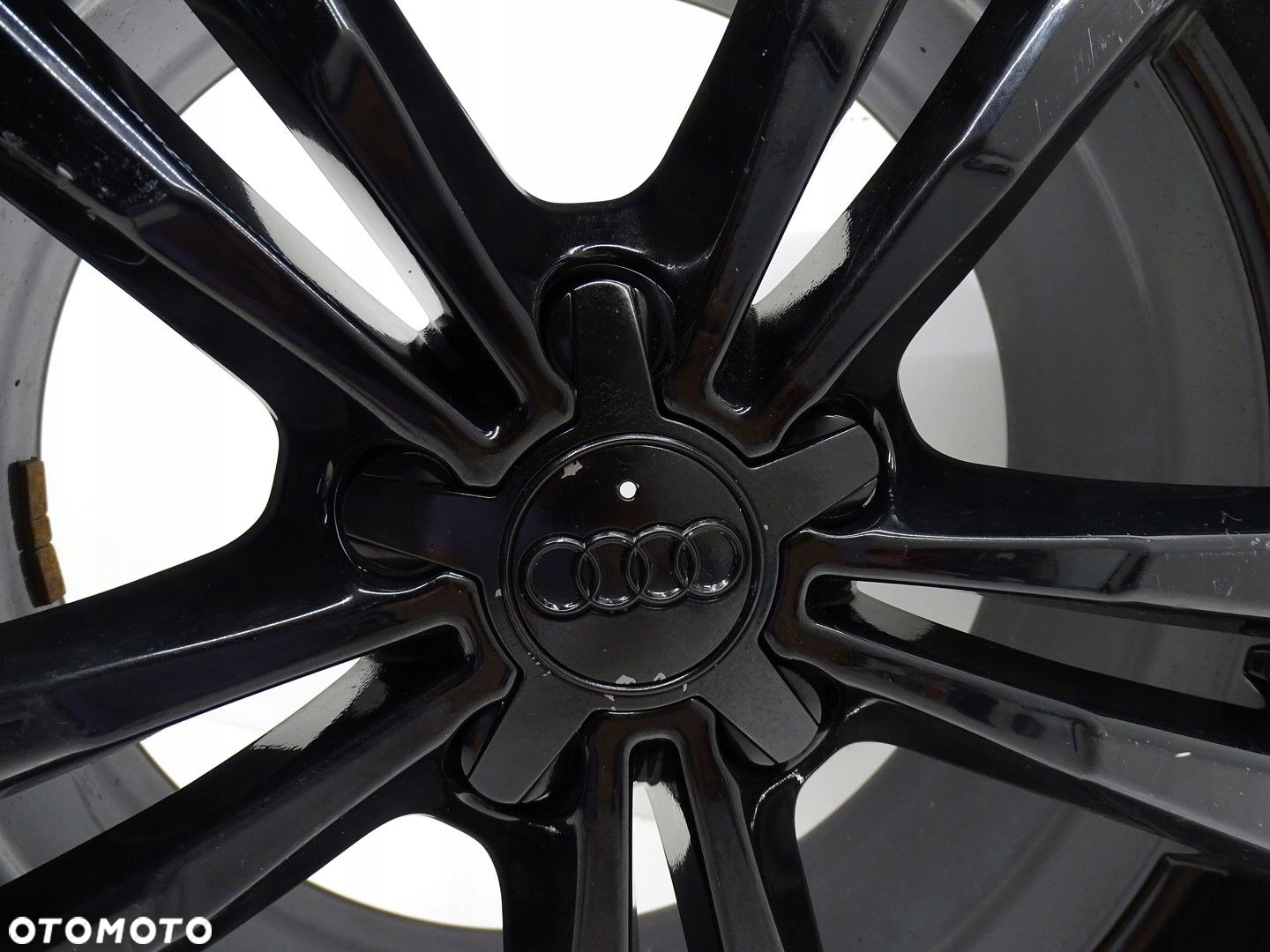 FELGA KOŁO ALUFELGA R18 AUDI A3 S3 8V 5X112 7.5J ET51 8V0601025B - 8