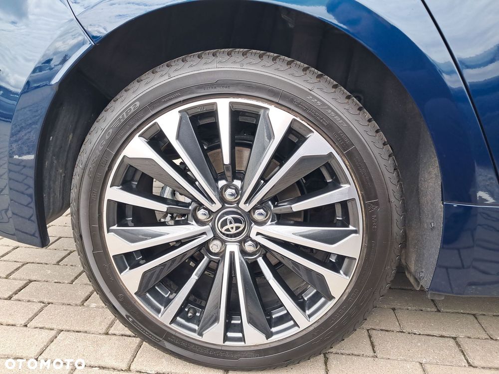 Toyota Corolla 1.8 Hybrid Style - 19