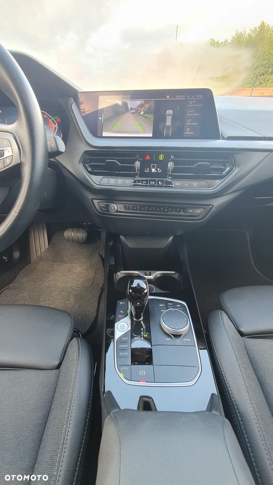 BMW Seria 1 118i Sport Line - 23