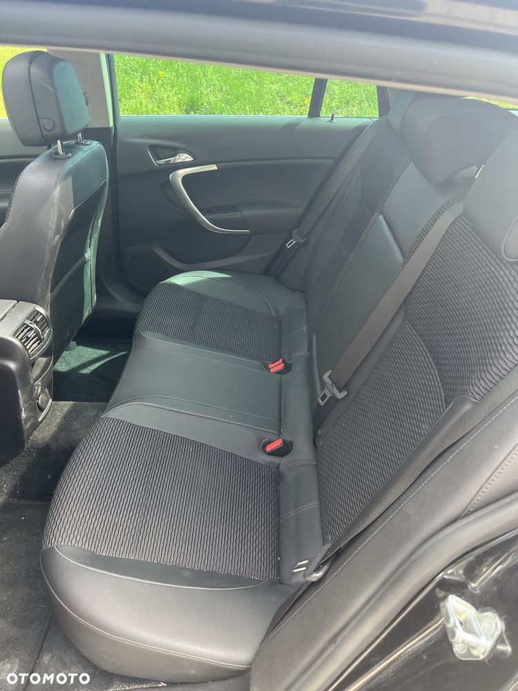 Opel Insignia 1.6 SIDI Turbo - 9