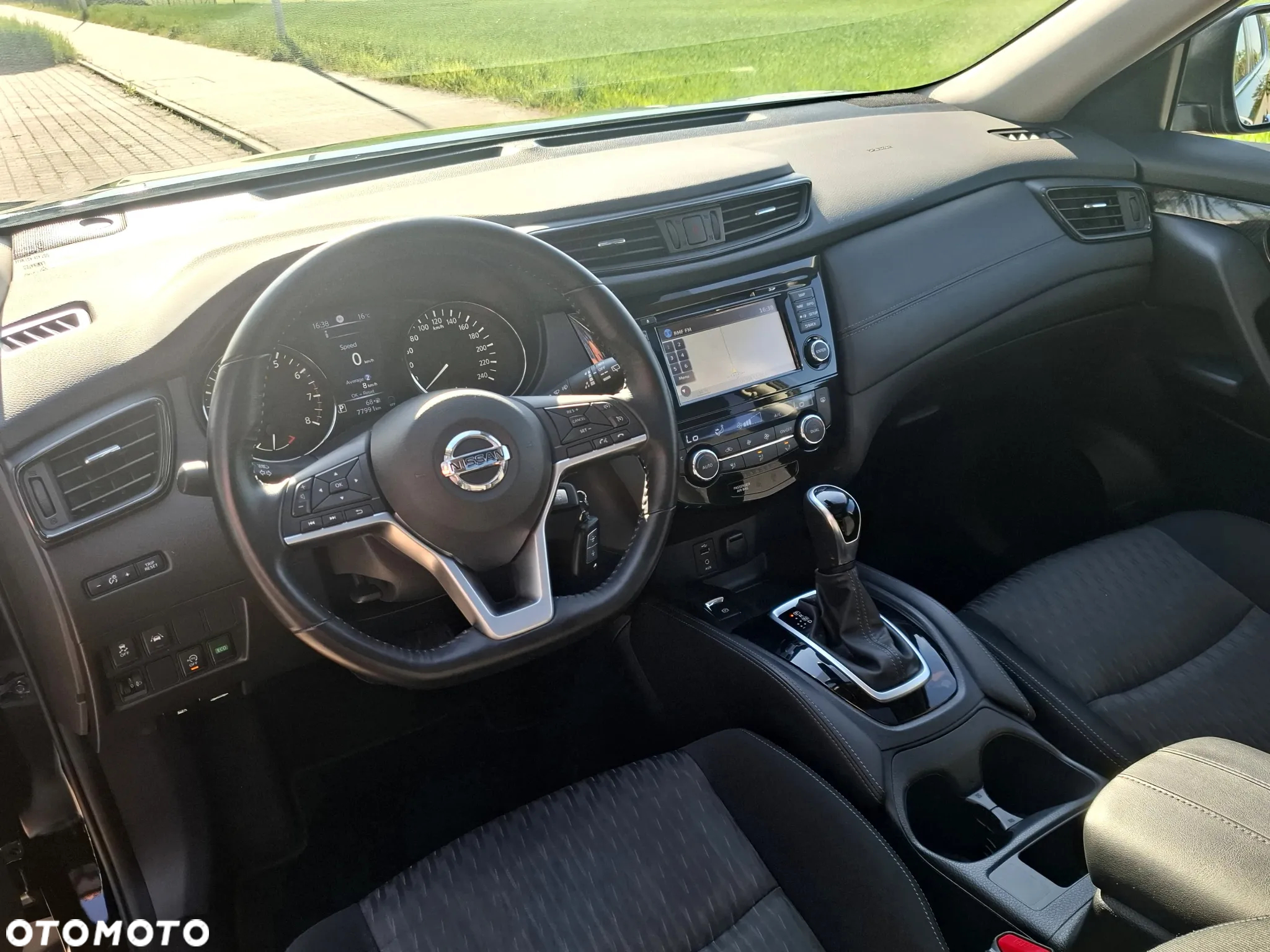 Nissan X-Trail - 5