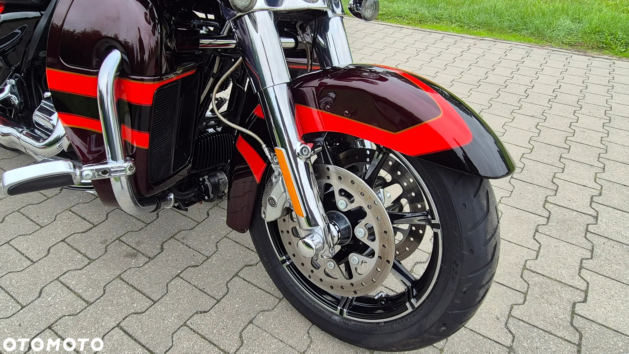 Harley-Davidson Touring Electra Glide - 21