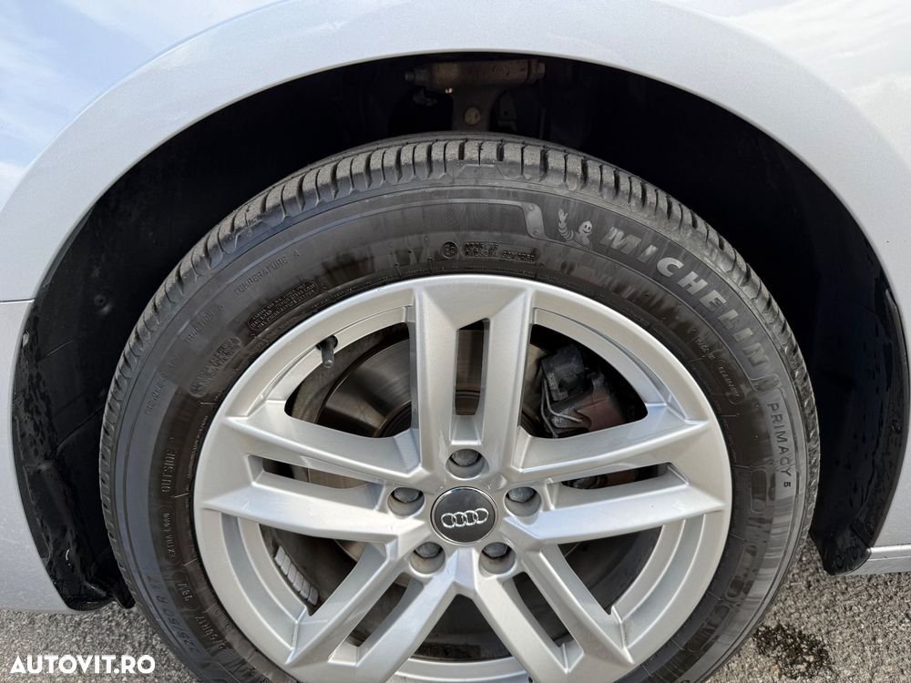Audi A4 35 TDI S tronic design - 11