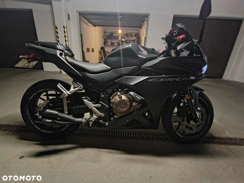 Honda CBR - 19