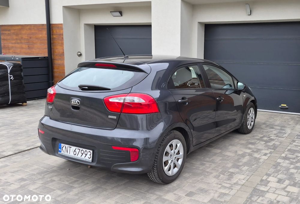 Kia Rio 1.1 crdi M - 2