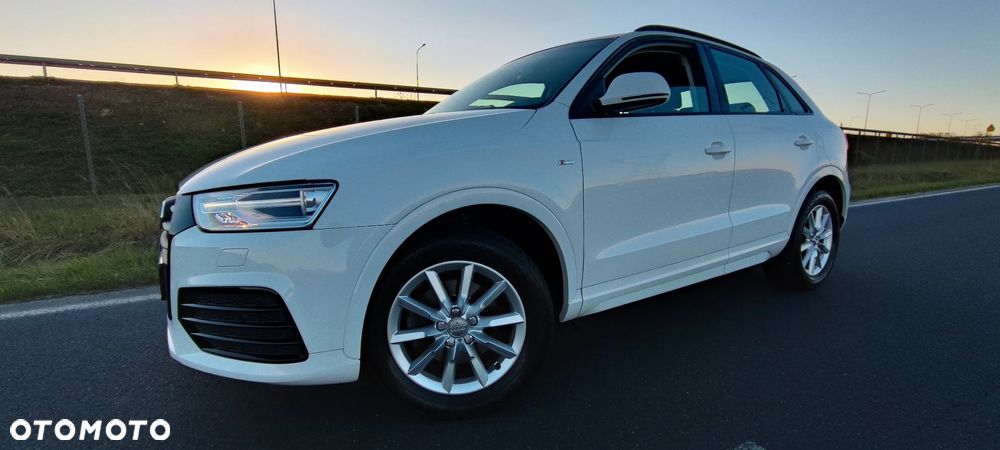 Audi Q3 1.4 TFSI Design S tronic - 4