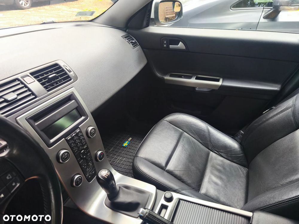 Volvo V50 1.6D - 16