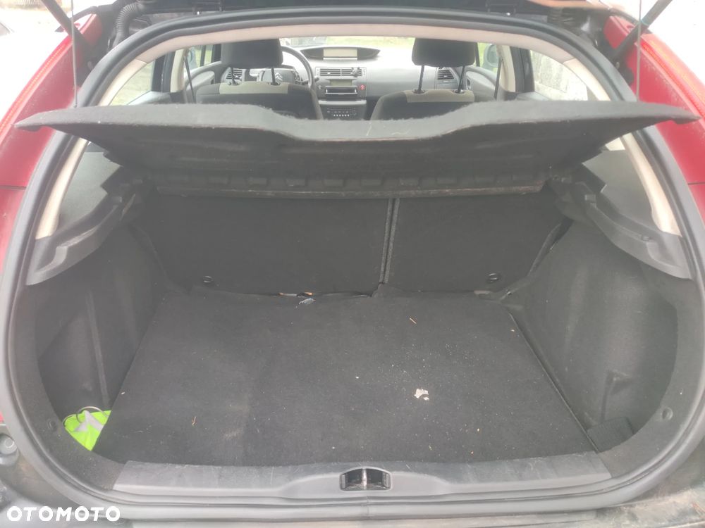 Citroën C4 ver-1-4-16v-x - 5