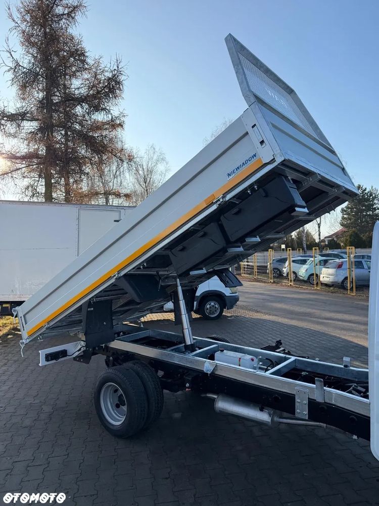 BAW Light Truck - 8
