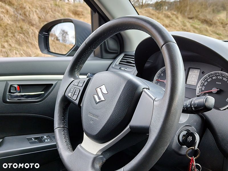 Suzuki Swift 1.2 BlackWhite - 14