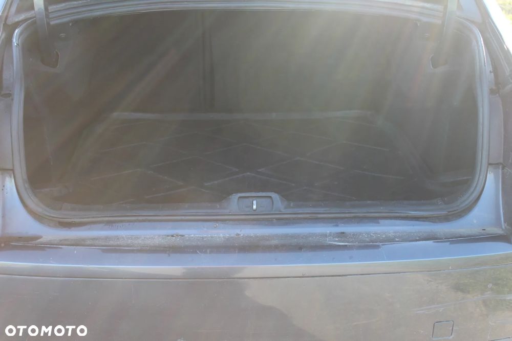 Citroën C5 1.8 16V Confort - 14