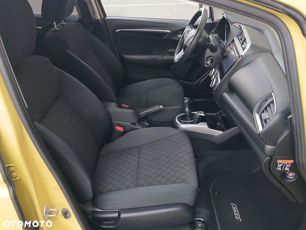 Honda Jazz 1.3 i-VTEC Comfort - 24