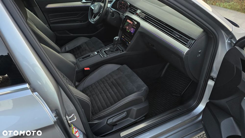 Volkswagen Passat 1.5 TSI EVO Elegance DSG - 20