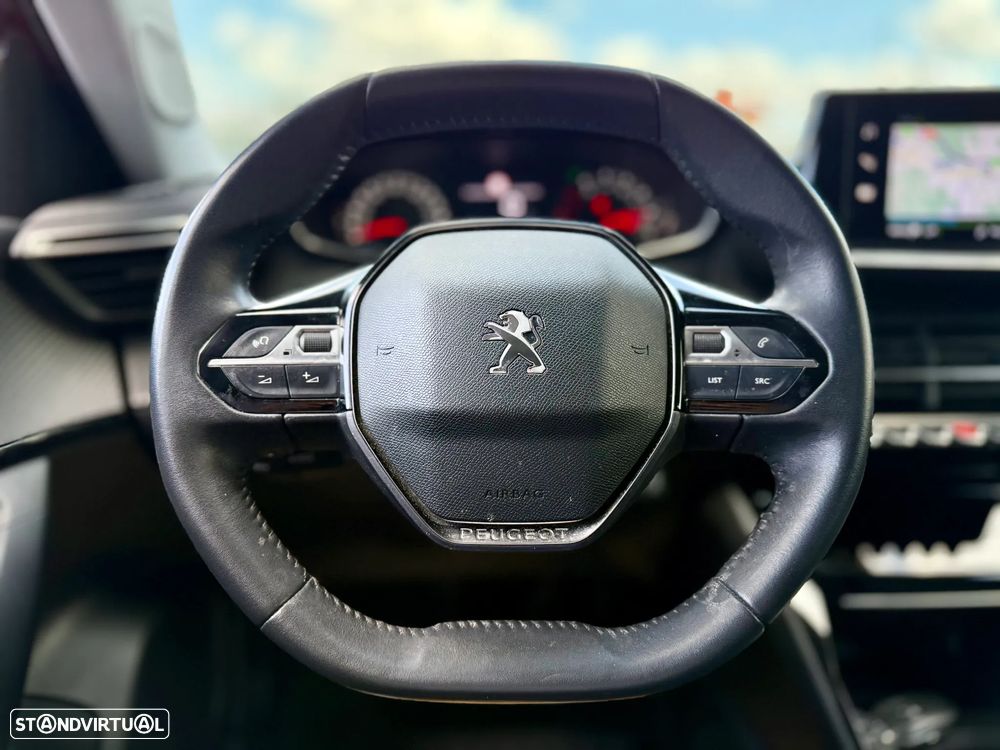 Peugeot 2008 1.2 PureTech Allure Pack - 19